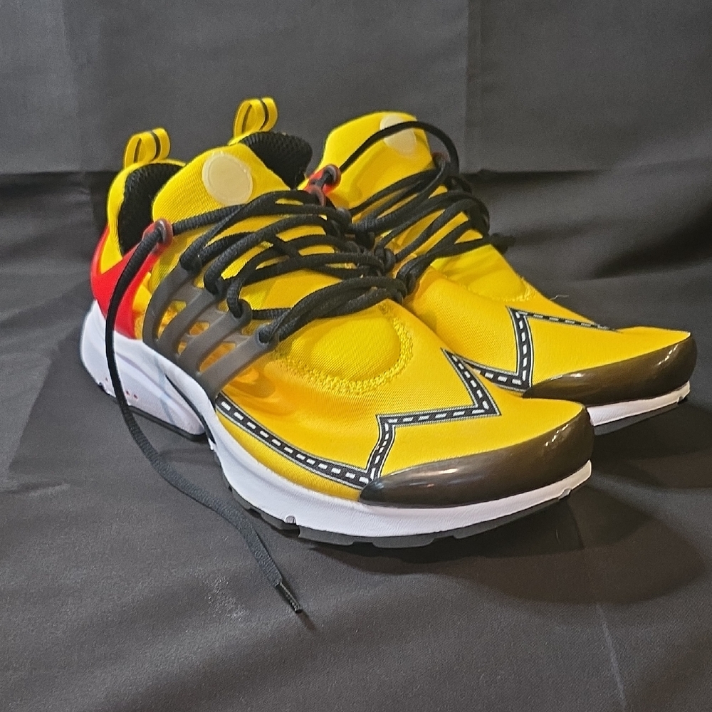 Nike Air Presto Mens US 12 Yellow and Black Sneakers